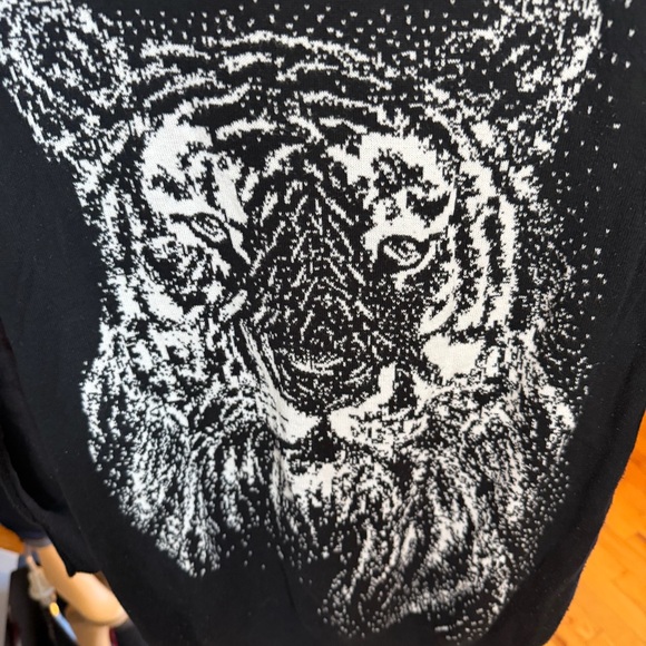 ZARA Longline Bold Edgy Tiger Design Sweater Dress Black/White Graphic Size L - Picture 11 of 12